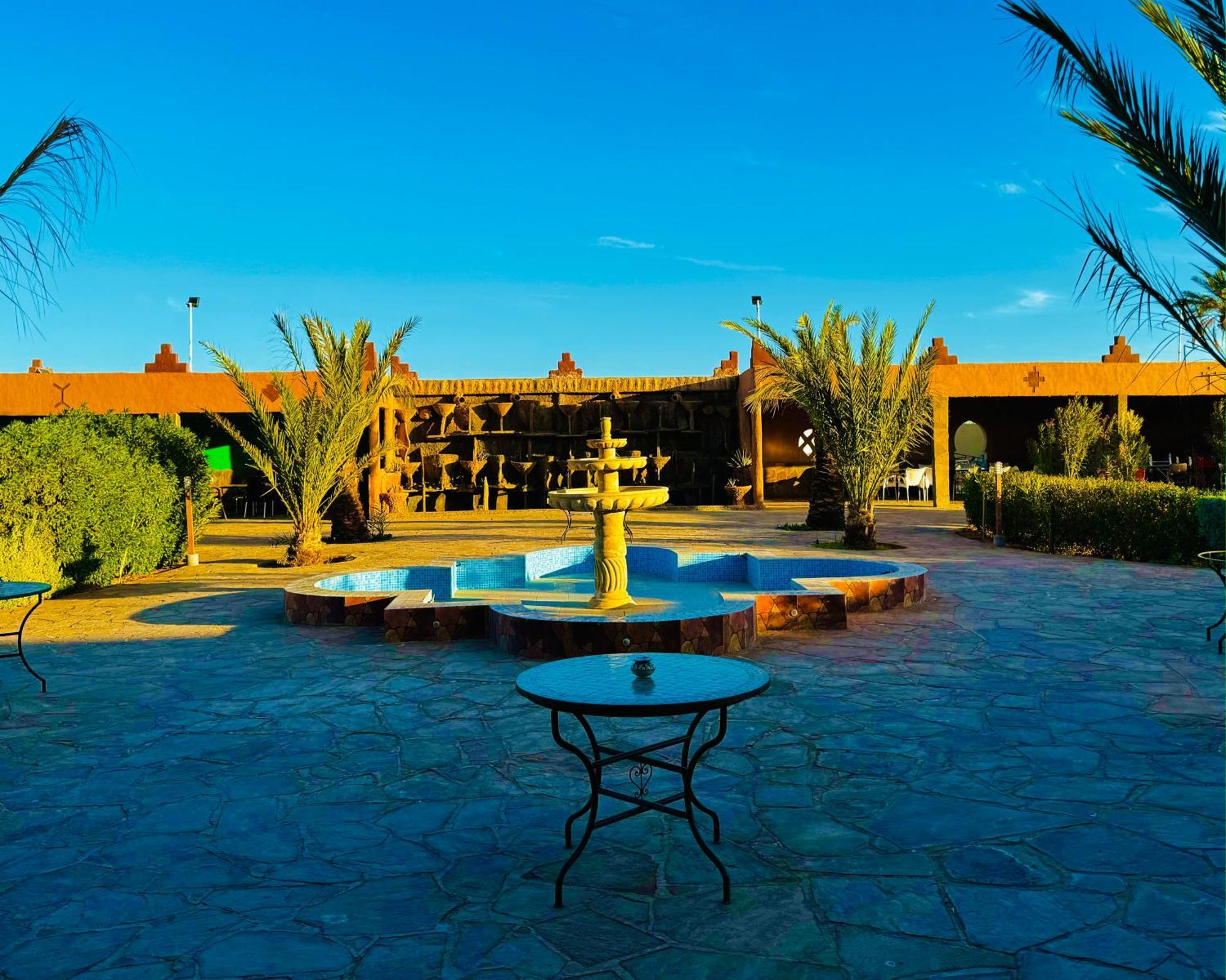 Complexe L'Oasis Bed & Breakfast Erfoud Bagian luar foto